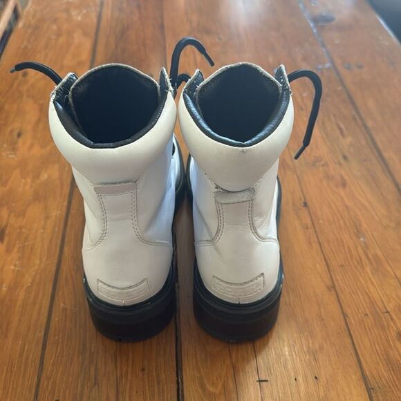 Sorel Lennox Lace Boots NWOT - Picture 4 of 10